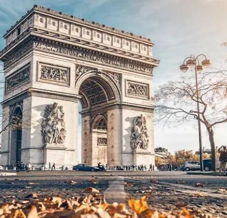 Chic And Comfortable Apart Paris Exterior photo