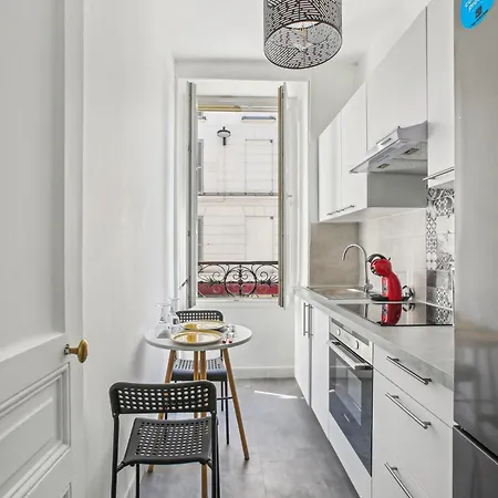 Chic And Comfortable Apart Paris Exterior photo